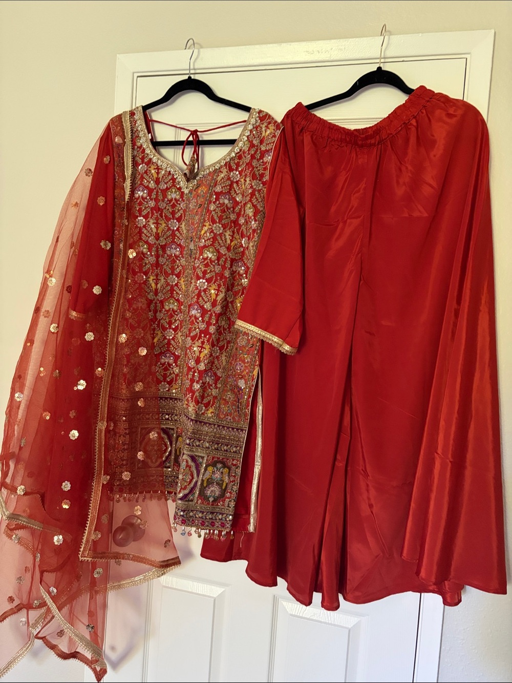 Brand new Red Embroidered Indian unit  Kameez Set with Gold Accents